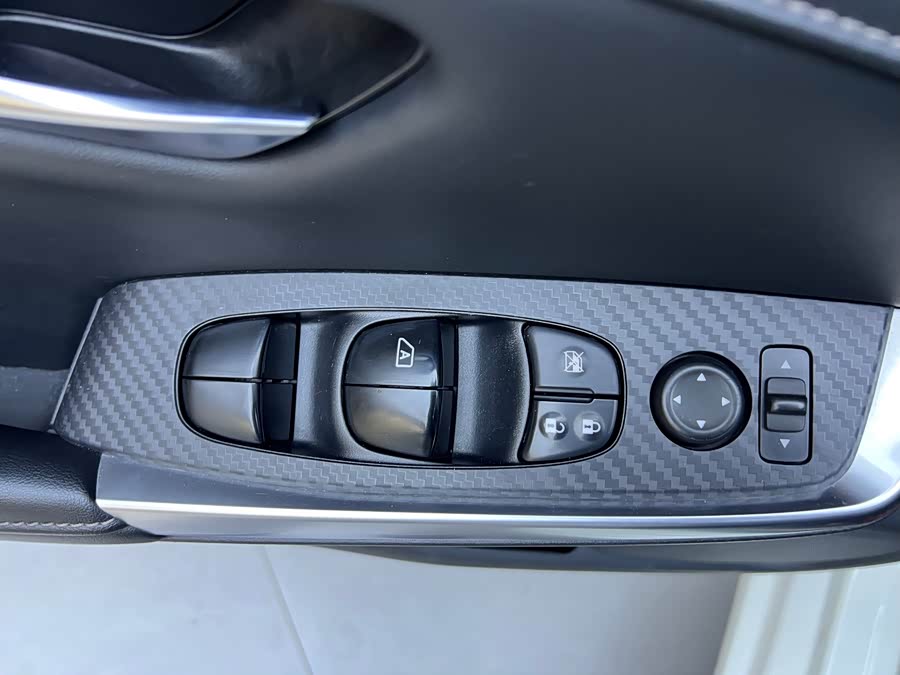 Nissan Sylphy 2021 — фото 12