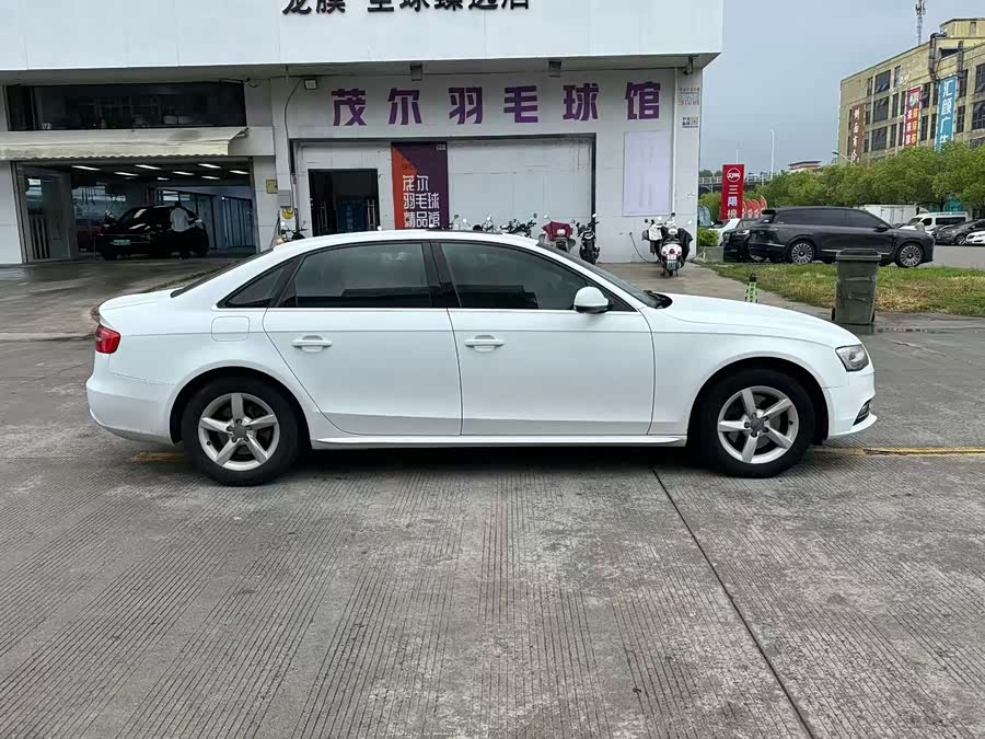 Audi A4L 2013