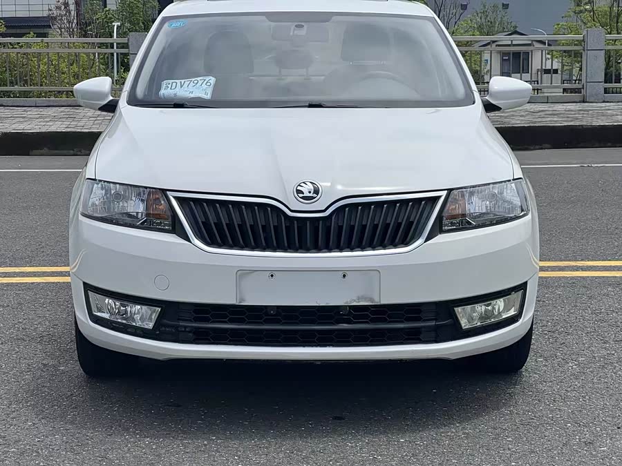 Skoda Rapid 2016