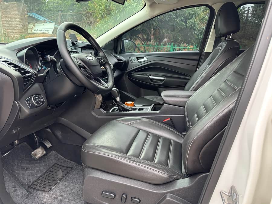Ford Kuga 2017