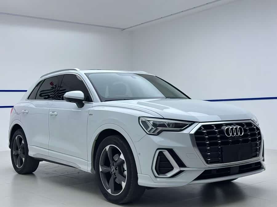 Audi Q3 2023