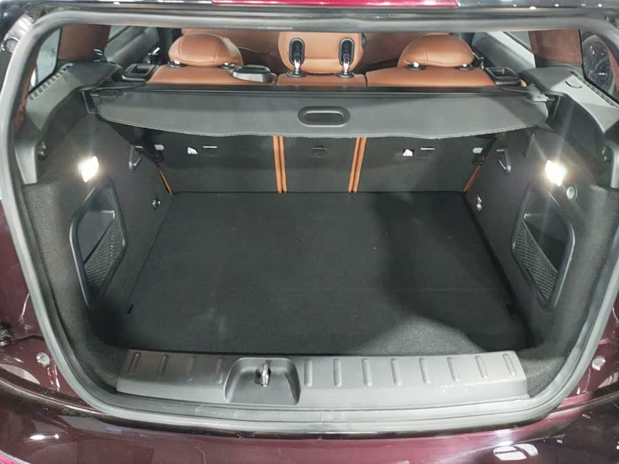MINI Clubman 2018 — фото 15