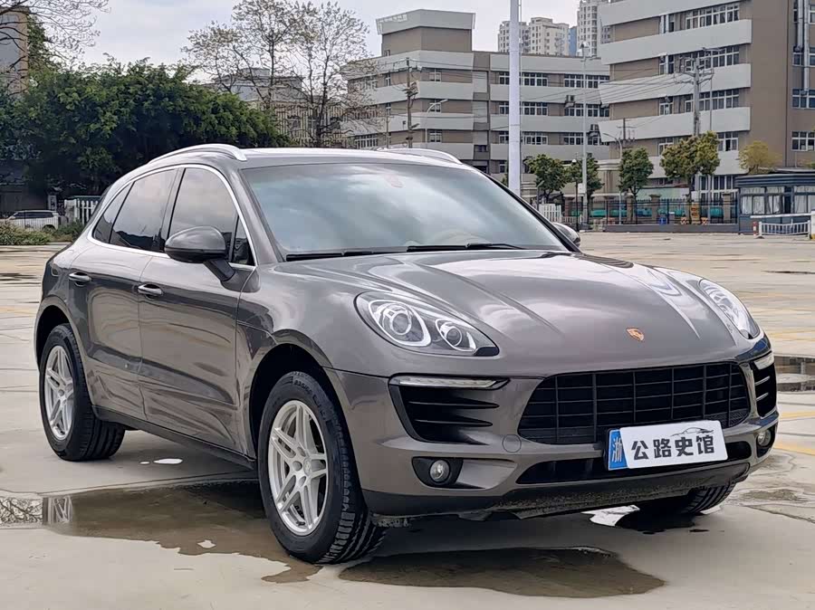 Porsche Macan 2016