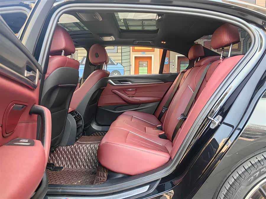 BMW 5 Series 2021