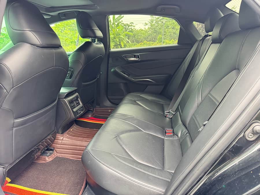 Toyota Avalon 2019 — фото 15