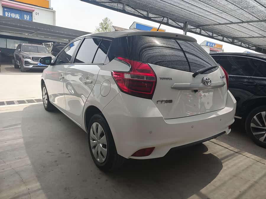 Toyota Yaris L 2016
