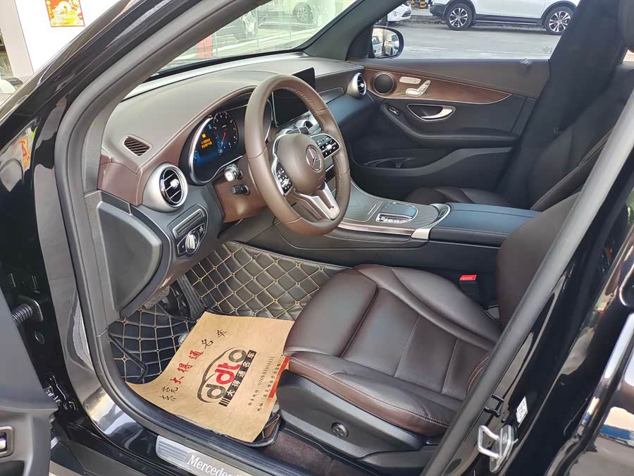 Mercedes-Benz GLC 2022