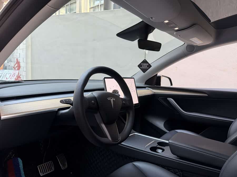 Tesla Model Y 2021 — фото 16