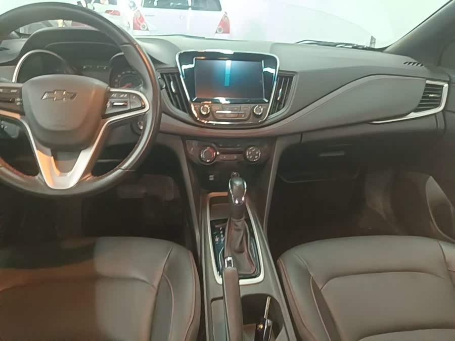 Chevrolet Cruze 2019 — фото 14