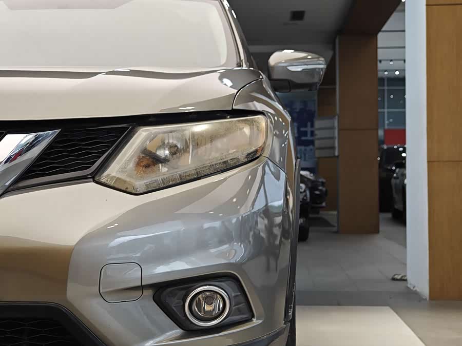 Nissan X-Trail 2014