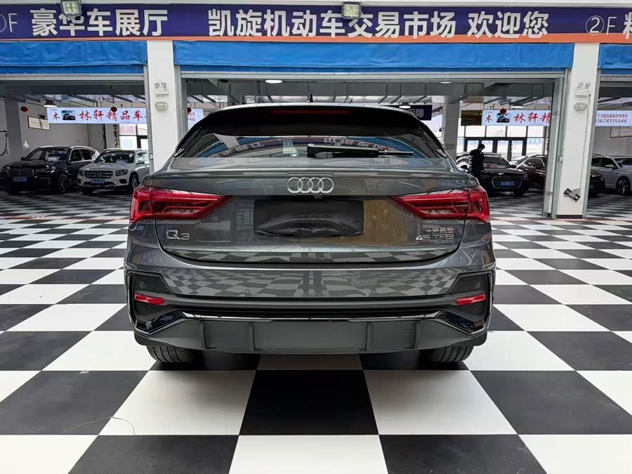 Audi Q3 Sportback 2022 — фото 17