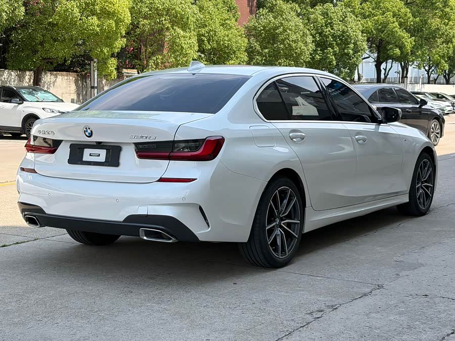 BMW 3 Series 2022
