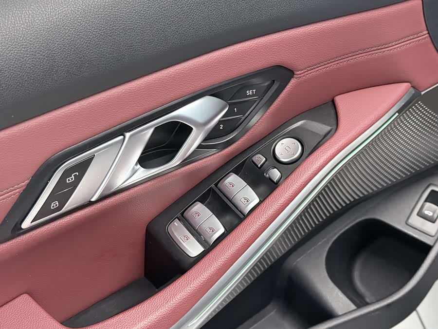 BMW 3 Series 2023 — фото 10
