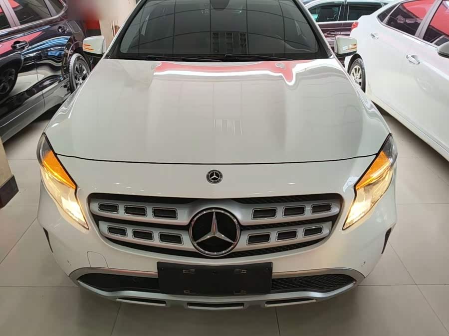 Mercedes-Benz GLA 2018