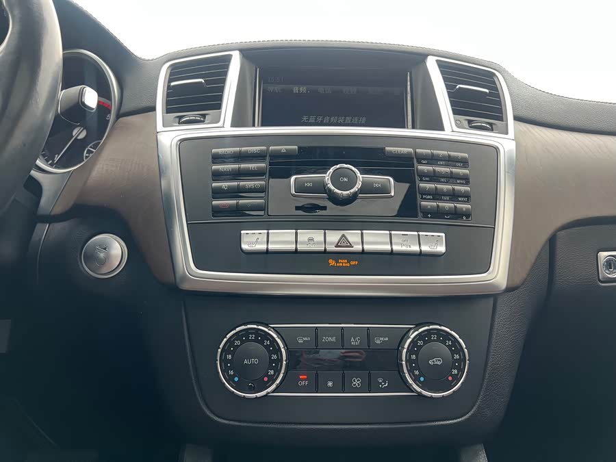 Mercedes-Benz GL-Class 2013 — фото 15