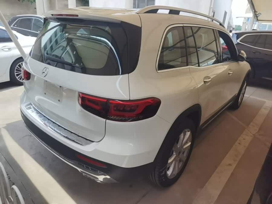 Mercedes-Benz GLB 2020