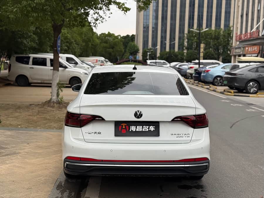 Volkswagen Sagitar 2024