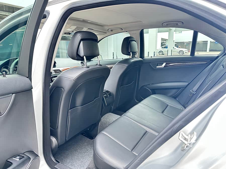 Mercedes-Benz C-Class 2013