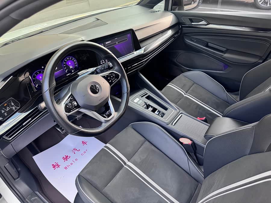Volkswagen Golf 2021