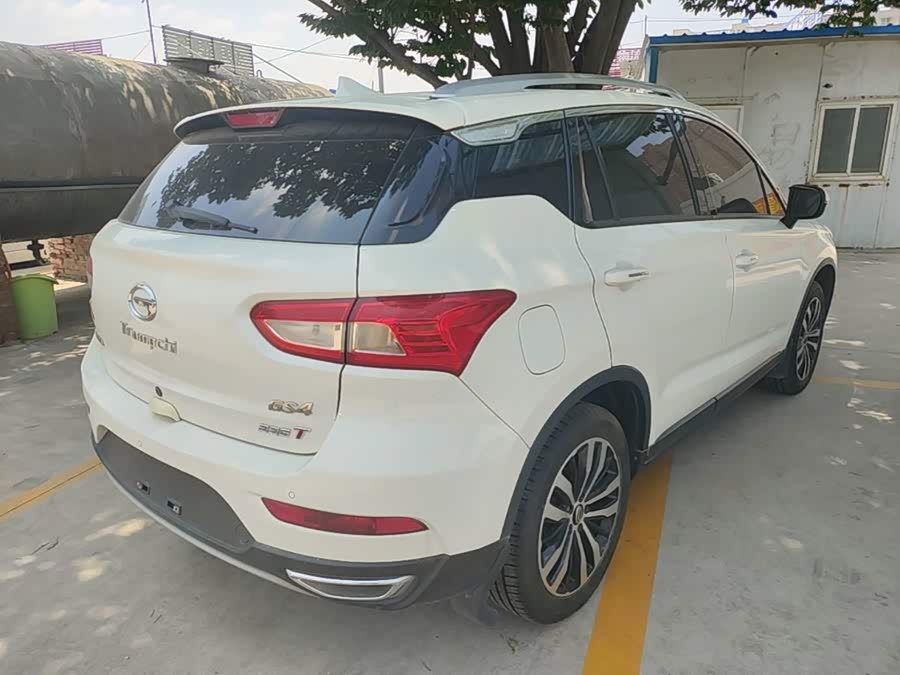 GAC Trumpchi GS4 2017