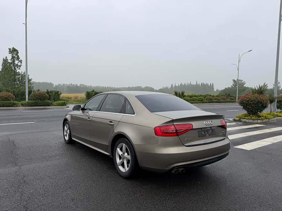 Audi A4L 2013