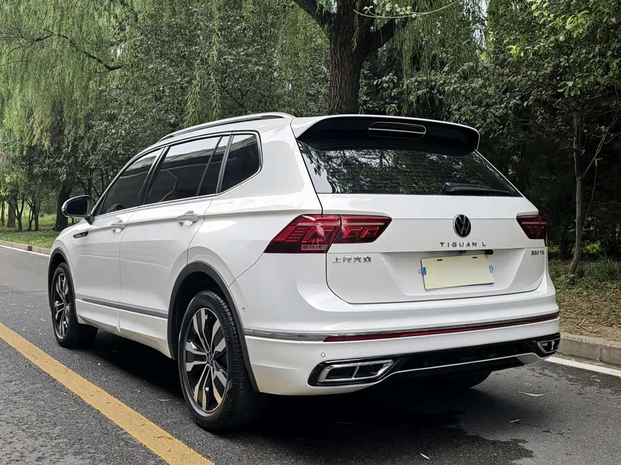 Volkswagen Tiguan L 2022