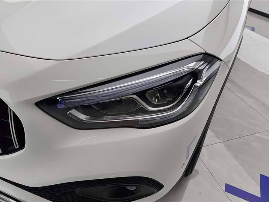 Mercedes-Benz GLA 2022