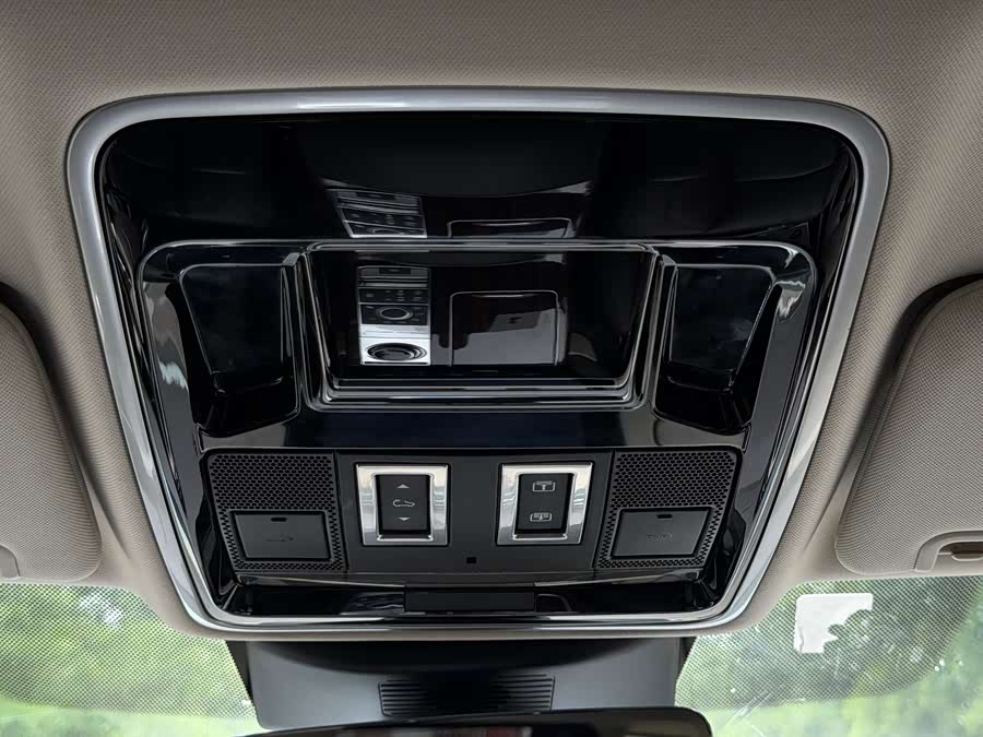 Land Rover Range Rover 2017 — фото 14