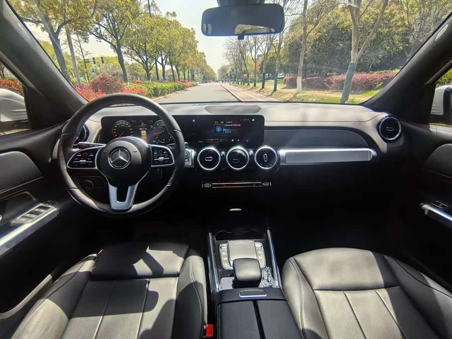 Mercedes-Benz GLB 2022