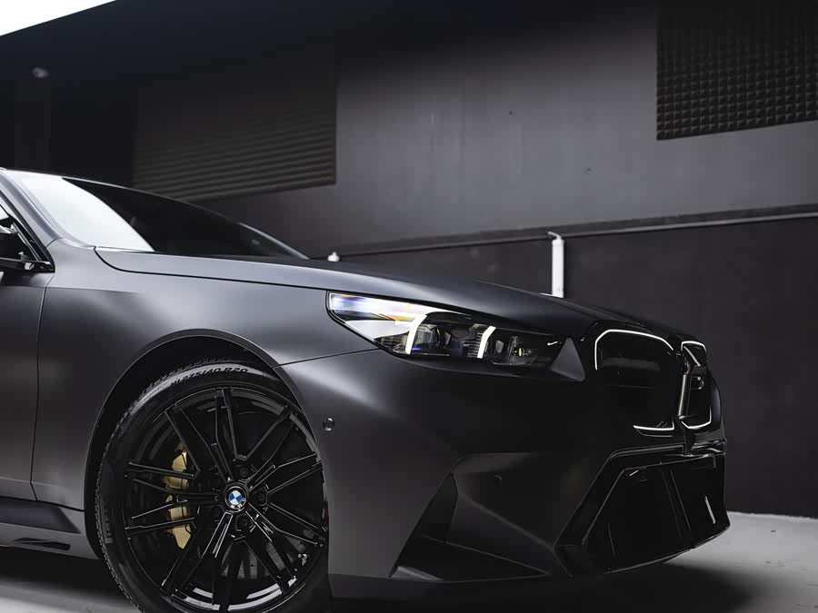 BMW M5 New Energy 2025