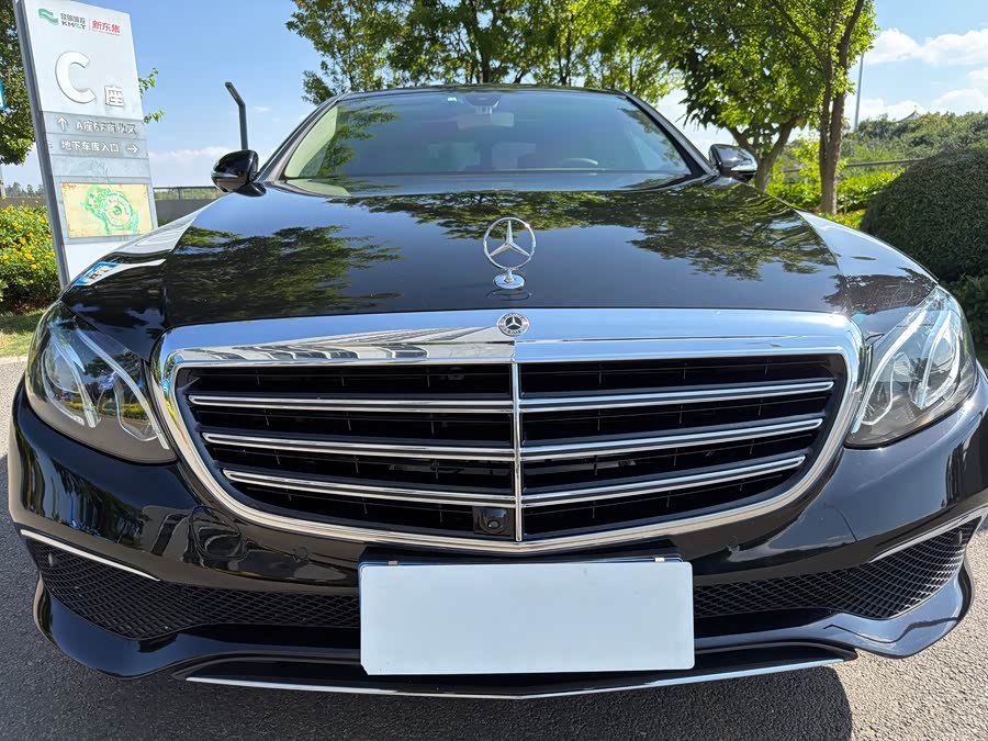 Mercedes-Benz E-Class 2020 — фото 12