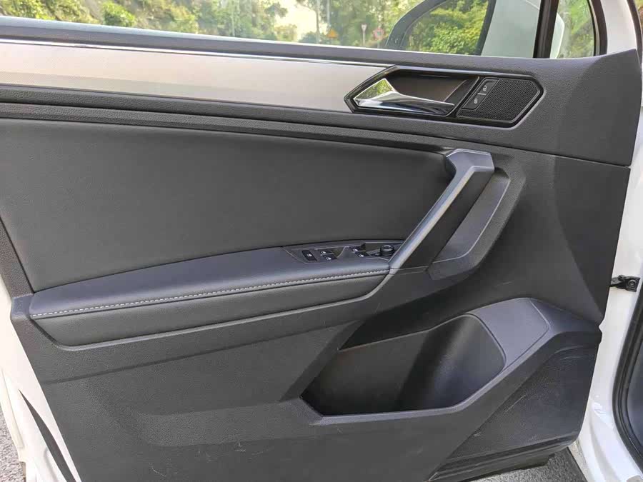 Volkswagen Tiguan L 2021
