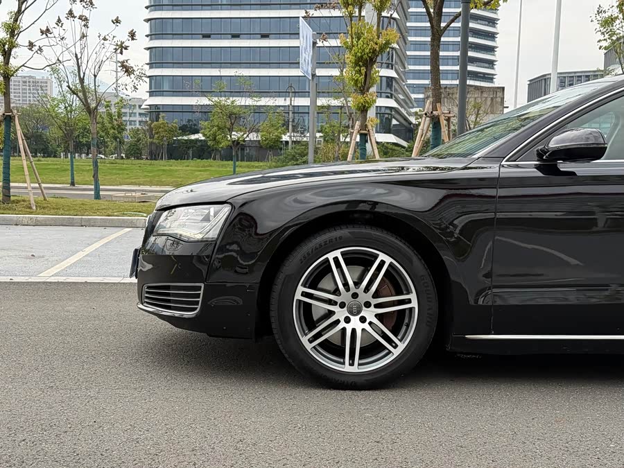 Audi A8 2013