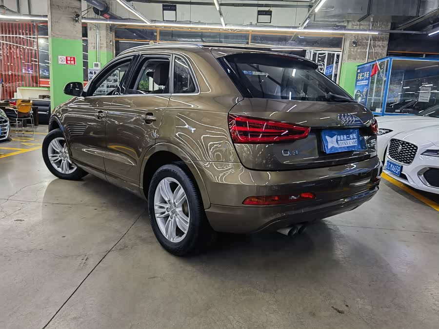 Audi Q3 2015