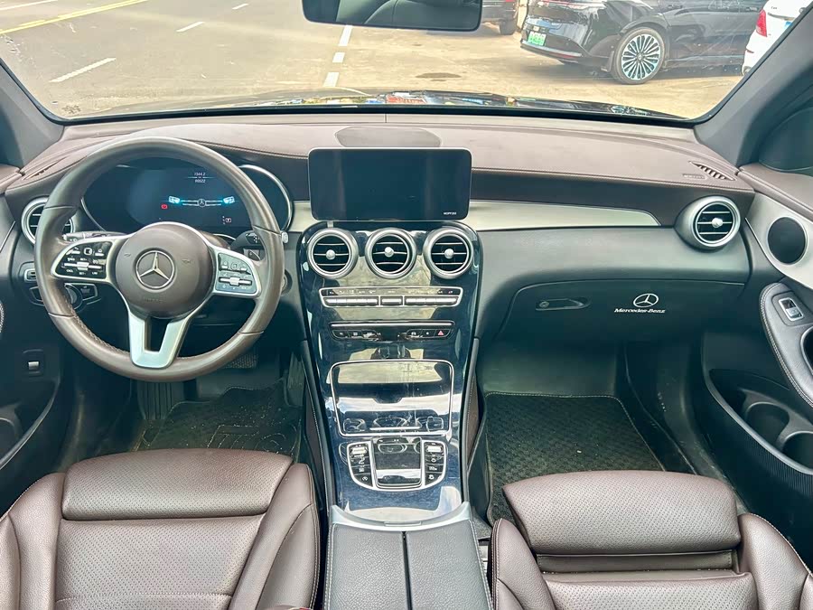 Mercedes-Benz GLC 2020