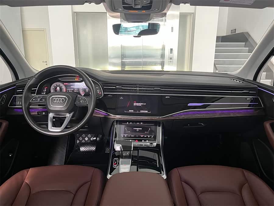 Audi Q7 2021