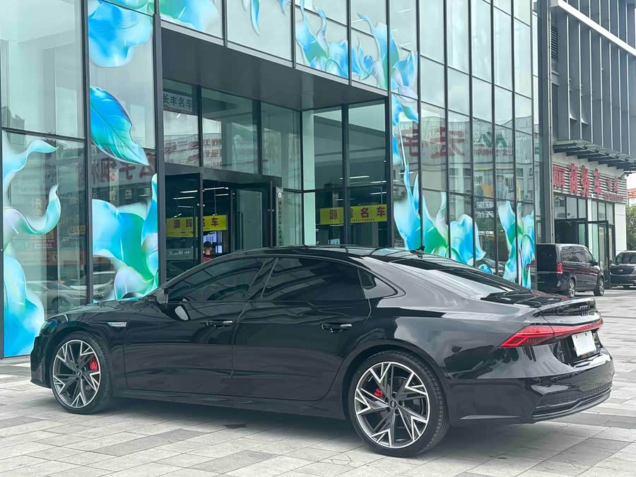 Audi A7L 2024
