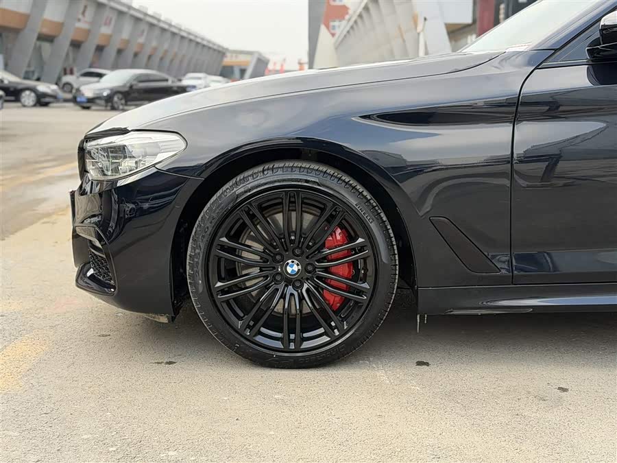 BMW 5 Series 2019