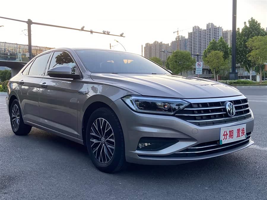 Volkswagen Sagitar 2020