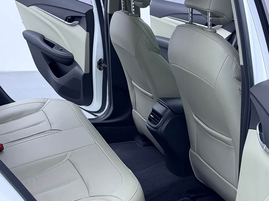 Buick Excelle 2019