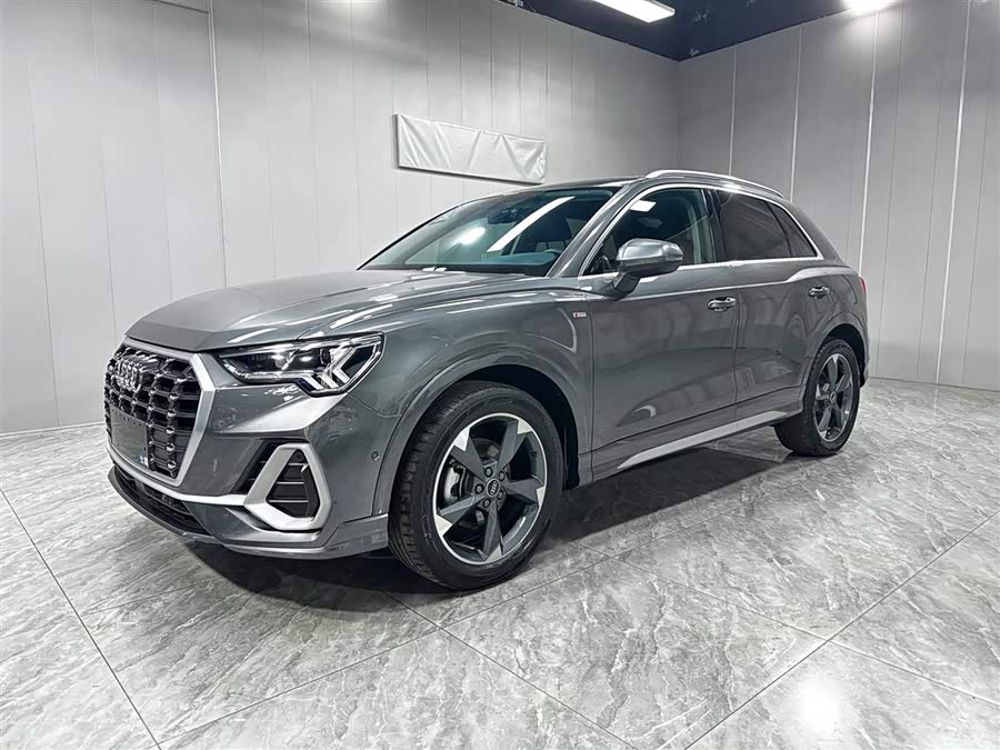 Audi Q3 2022