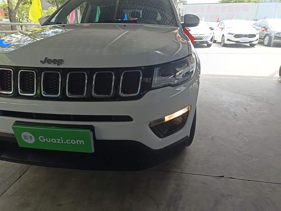 Jeep Compass 2019 — фото 24