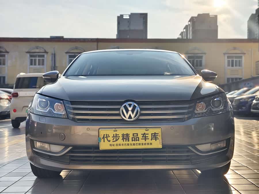 Volkswagen Passat 2011