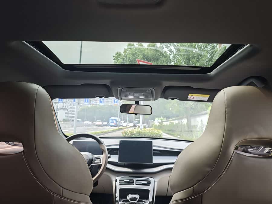 BYD Qin PLUS 2023 — фото 9