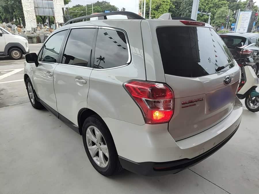 Subaru Forester 2014