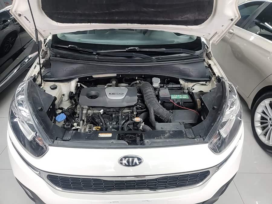 Kia KX3 Proud Running 2015 — фото 20
