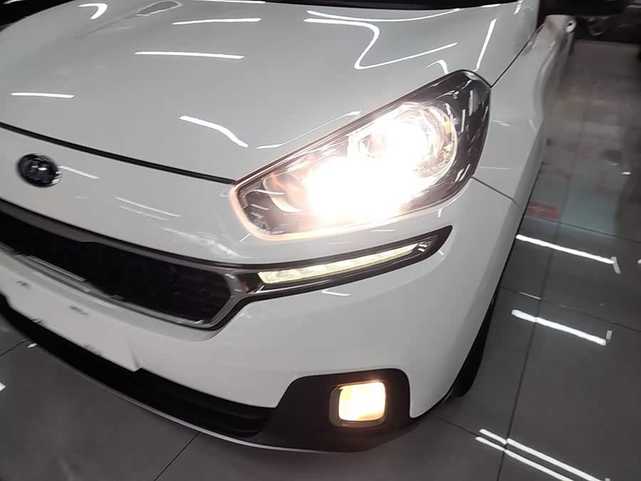 Kia KX3 Proud Running 2015 — фото 24