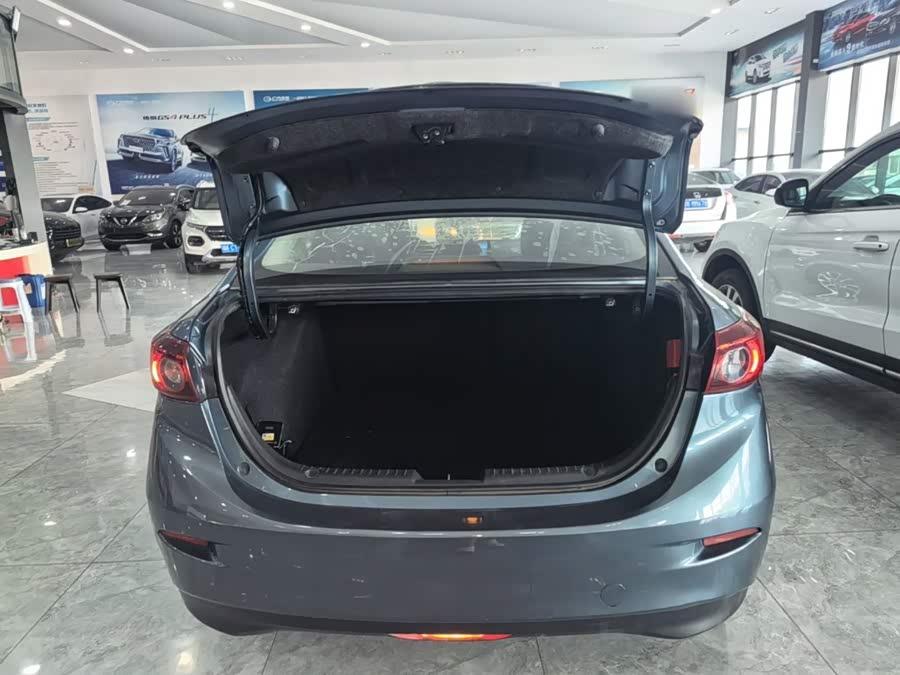 Mazda 3 Angkesela 2016 — фото 19