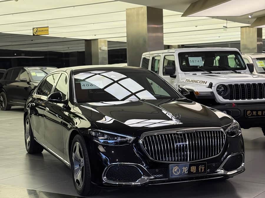 Mercedes-Benz Maybach S-Class 2025