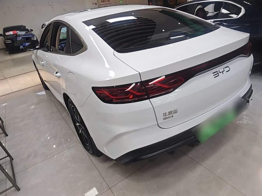 BYD Qin L 2024